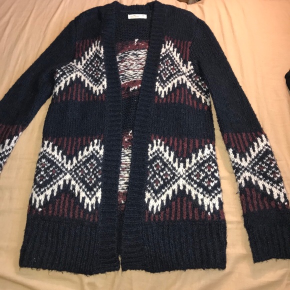 Pattern Cardigan - Picture 1 of 2